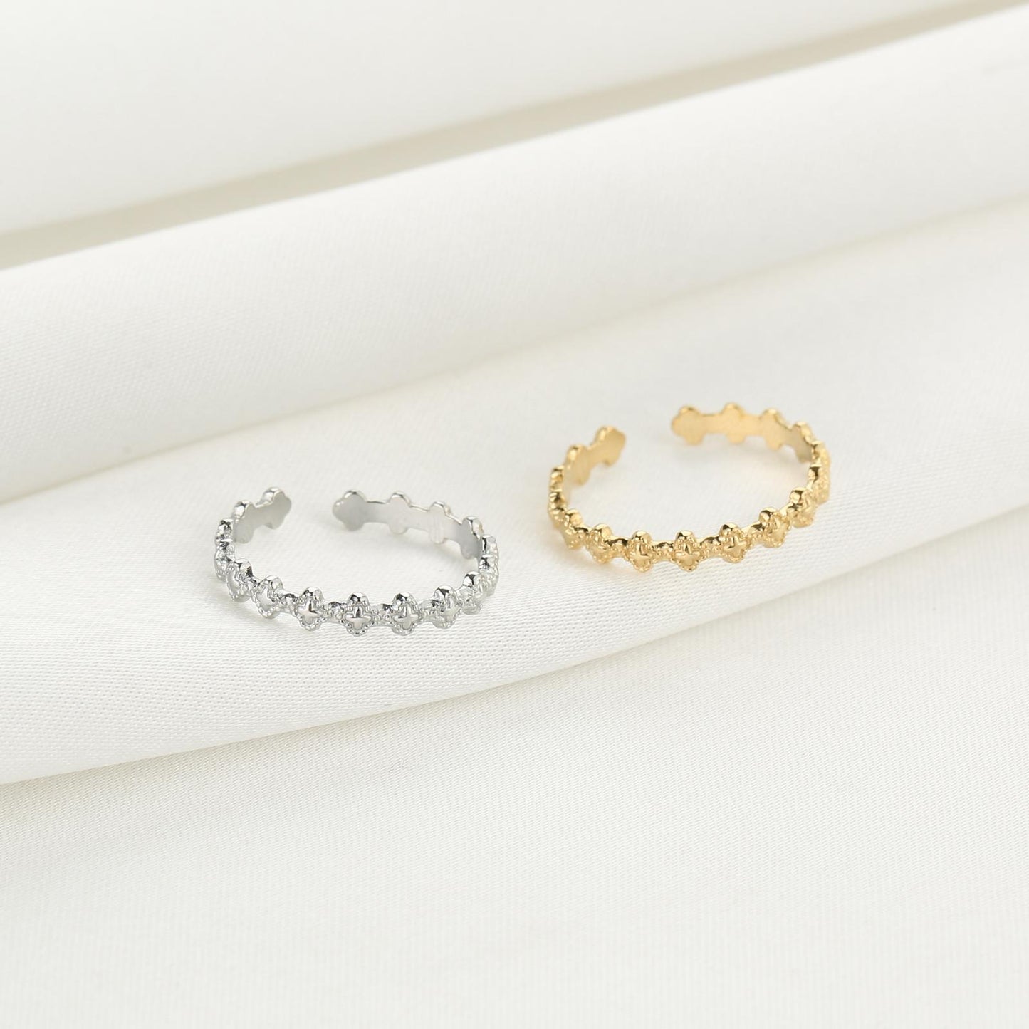 Bibi - Ring met klavers