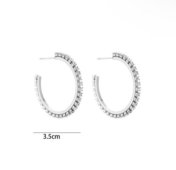 Maddie – Strass oorringen